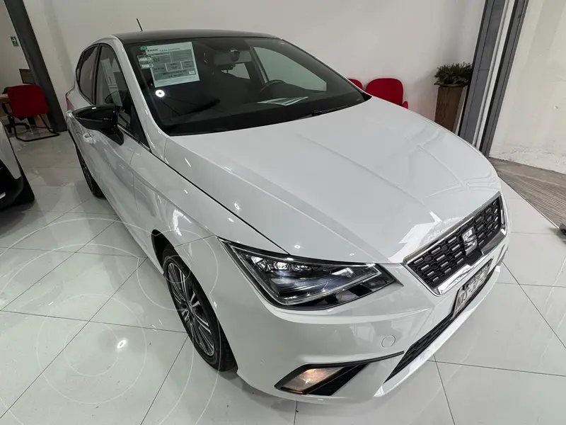 Foto SEAT Ibiza 1.6L Xcellence usado (2020) color Blanco financiado en mensualidades(enganche $93,771 mensualidades desde $7,815)