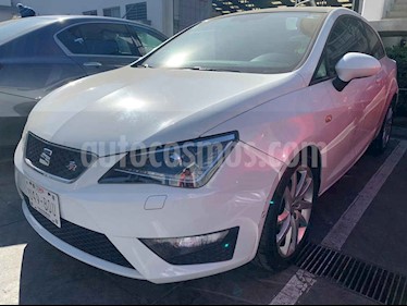 foto SEAT Ibiza FR 3P usado (2017) color Blanco precio $205,000