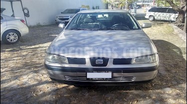Foto SEAT Ibiza Stella 1.6L 3P usado (2002) color Gris precio $39,000