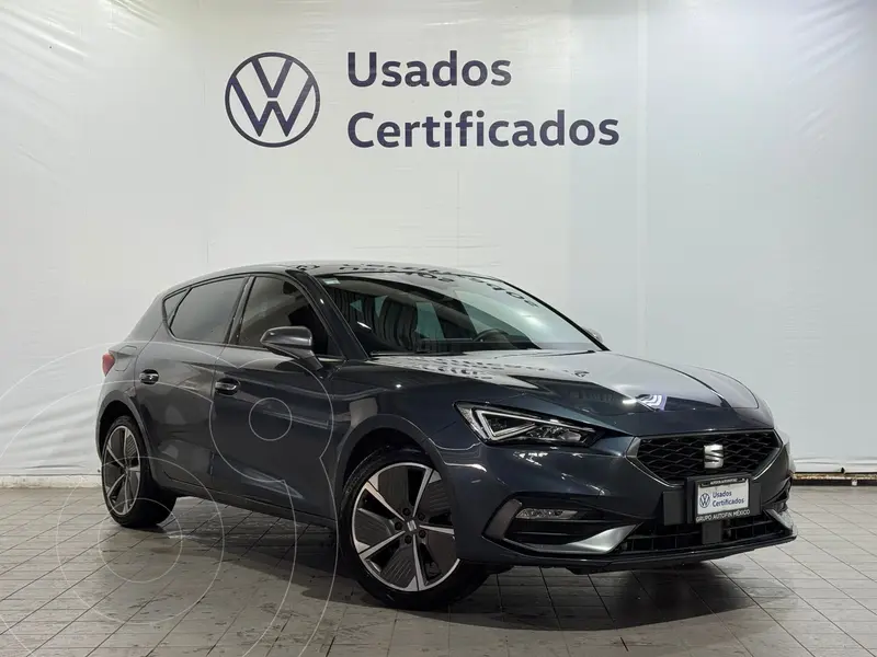 Foto SEAT Leon FR usado (2023) color Gris financiado en mensualidades(enganche $125,078 mensualidades desde $11,404)
