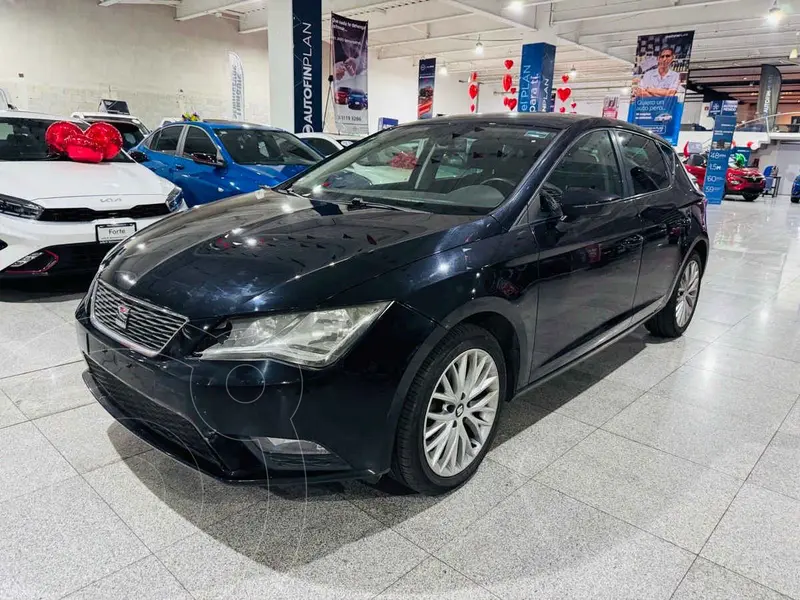 Foto SEAT Leon 1.4T Style usado (2015) color Negro precio $210,000