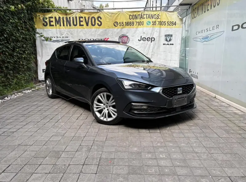 Foto SEAT Leon Style usado (2022) color Gris precio $370,000