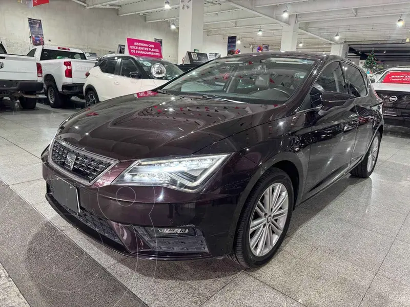 Foto SEAT Leon Xcellence 1.4T 150HP DSG usado (2018) color Violeta precio $281,000