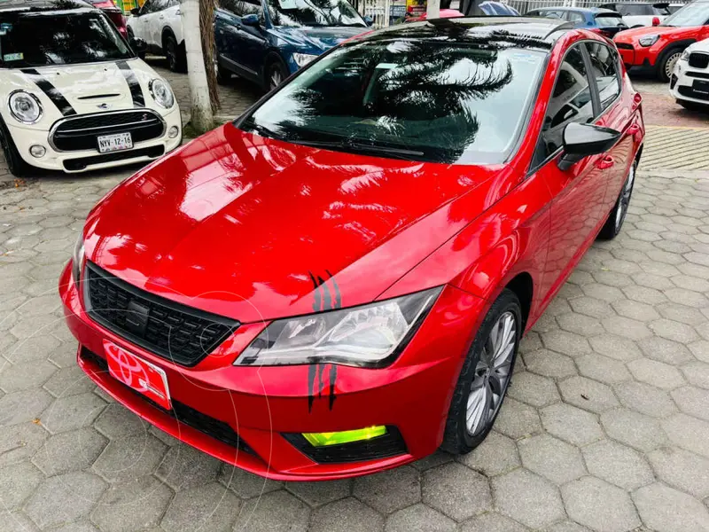 Foto SEAT Leon Style 1.4T 150HP usado (2019) color Rojo financiado en mensualidades(enganche $74,444 mensualidades desde $6,612)