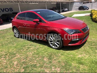 foto SEAT León FR 1.4T usado (2018) color Vino Tinto precio $335,001