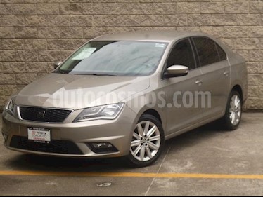 foto SEAT Toledo 4p Style L3/1.0/T Man usado (2018) color Beige precio $199,000