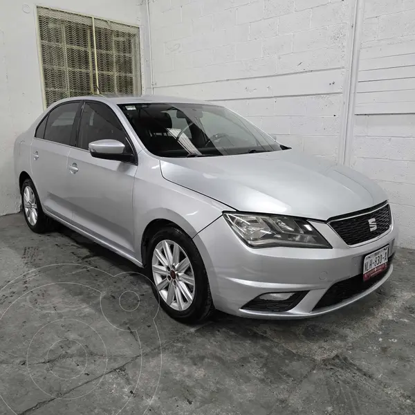 Foto SEAT Toledo Style DSG 1.4L usado (2018) color Plata precio $130,000