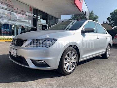 foto SEAT Toledo Style DSG 1.4L usado (2018) color Plata precio $225,000