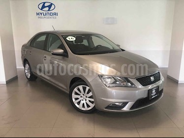 foto SEAT Toledo Style DSG usado (2016) color Beige precio $188,990
