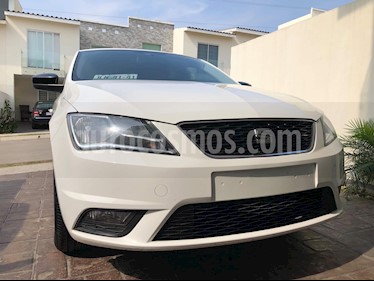 Foto SEAT Toledo Style usado (2015) color Blanco precio $165,000