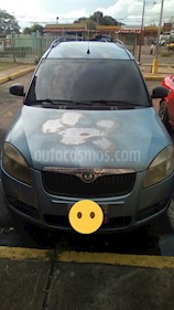 Skoda Roomster Classic 1.6L usado (2008) color Azul Cielo precio u$s16.000