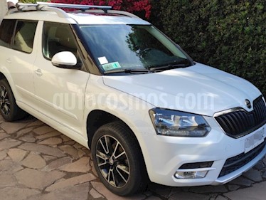 Skoda Yeti 1.2L TSI Elegance 4x2 Aut usado (2017) color Blanco Candy precio $10.490.000