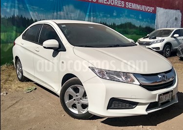 Foto venta Auto Seminuevo smart City 4p LX L4/1.5 Man (2017) color Blanco precio $216,000