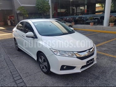 smart City 4P EX L4 CVT A/AC. AUT. AUDIO EN VOLANTE F. NIEBL usado (2014) color Blanco precio $175,000