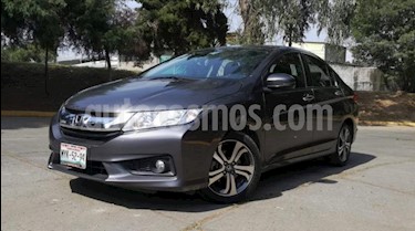 Foto smart City EX 1.5L Aut usado (2017) color Gris precio $225,000