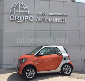 foto smart Fortwo Passion Turbo Aut. usado (2018) color Naranja precio $259,000