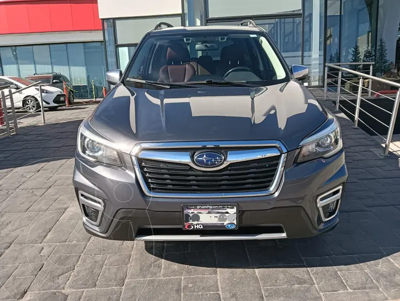 Foto Subaru Forester Touring Eye Sight usado (2020) color Gris Oscuro precio $390,000