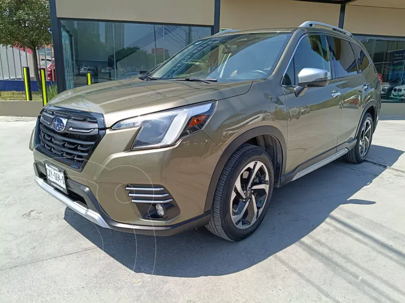 Foto Subaru Forester Touring usado (2022) color Verde precio $450,000