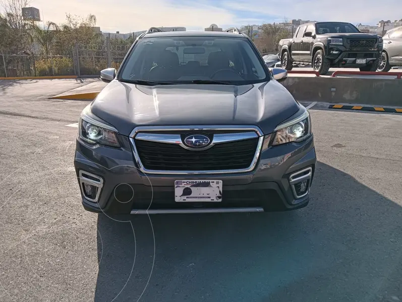 Foto Subaru Forester Touring Eye Sight usado (2020) color Gris Oscuro precio $350,000