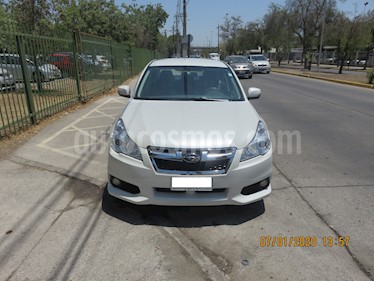 Subaru Legacy 2.0i XS CVT usado (2013) color Blanco Perla precio $7.500.000