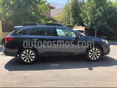 foto Subaru Outback 2.5i CVT Limited usado (2015) color Gris Oscuro precio $14.500.000