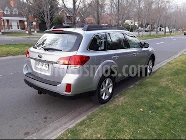 Subaru Outback 2.5i CVT Limited usado (2014) color Gris precio $8.950.000
