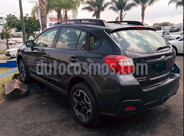 Foto Subaru XV 2.0i AWD usado (2014) color Negro precio u$s14,000