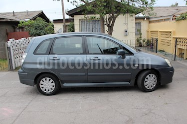 Foto Suzuki Aerio 1.6 GLX usado (2007) color Gris precio $2.200.000