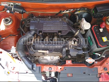 foto Suzuki Alto 800 0.8L DLX 2AB usado (2016) color Rojo Perla precio $3.300.000