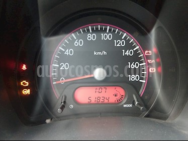 foto Suzuki Celerio 1.0L GLX BT usado (2011) color Gris Metálico precio $3.650.000