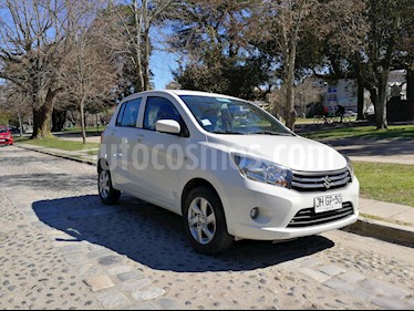 foto Suzuki Celerio 1.0L GLX Sport AC BT usado (2017) color Blanco Perla precio $5.350.000