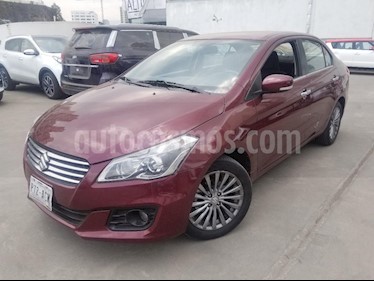 Foto venta Auto usado Suzuki Ciaz GLX Aut (2016) color Vino Tinto precio $140,000