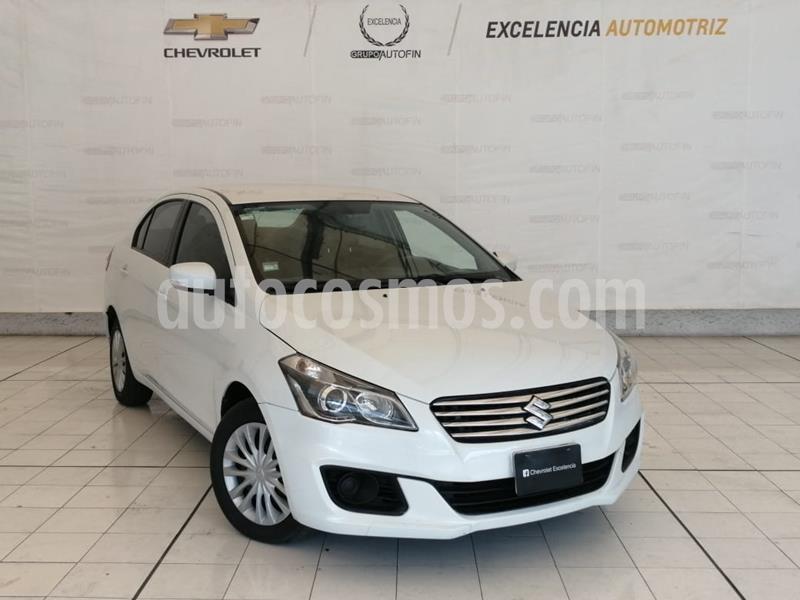 foto Suzuki Ciaz GLS usado (2017) color Blanco precio $159,000