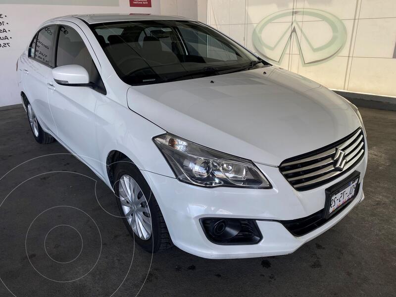 Suzuki Ciaz GLS usado (2017) color Blanco precio $189,800