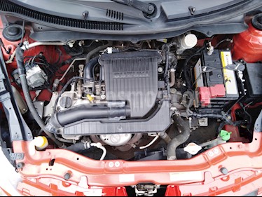 foto Suzuki Dzire 1.2L GL usado (2015) color Rojo precio $5.790.000