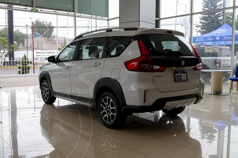 suzuki ertiga-xl7