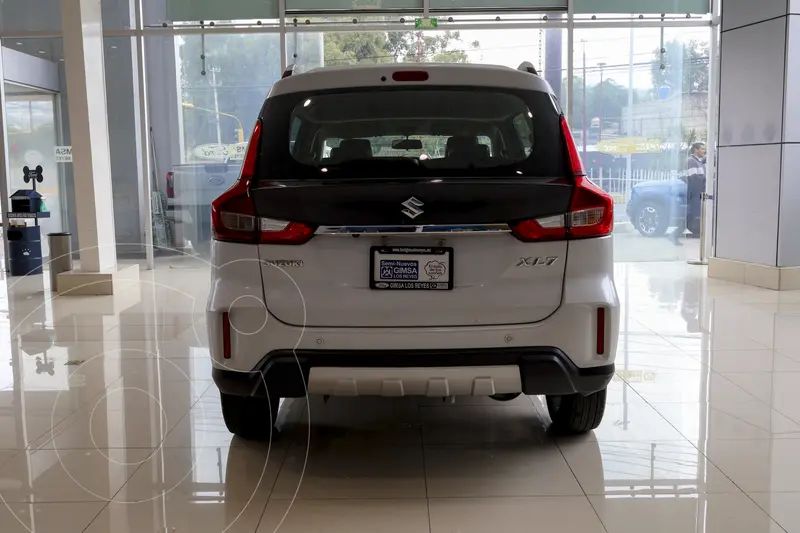 suzuki ertiga-xl7