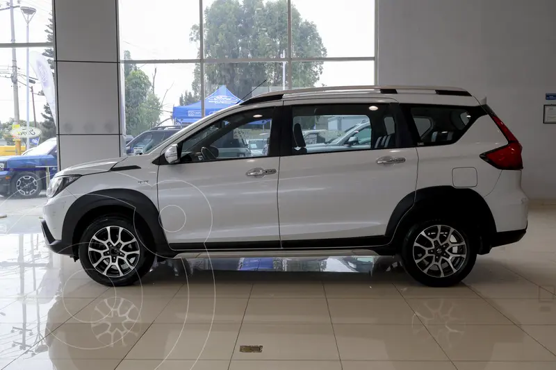 suzuki ertiga-xl7