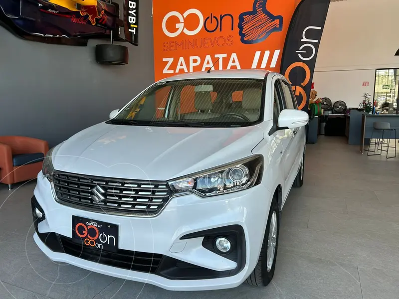 Foto Suzuki Ertiga GLX Aut usado (2019) color Blanco precio $279,000