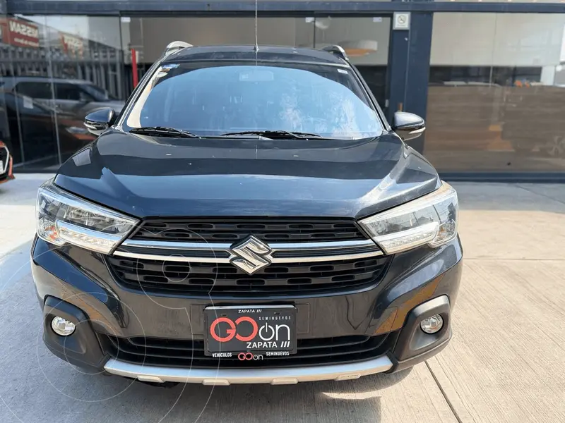 Foto Suzuki Ertiga 2022 usado (2022) color SUZ NEGRO COSMOS precio $331,800