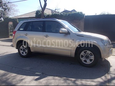 foto Suzuki Grand Nómade 2.0 Aut 5P usado (2008) color Beige precio $4.800.000
