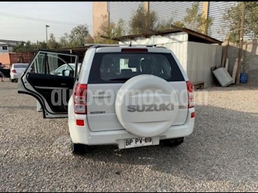 Suzuki Grand Nomade GLX 2WD Aut usado (2008) color Blanco precio $3.500.000
