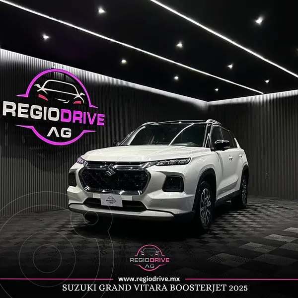 Foto Suzuki Grand Vitara Boostergreen GLX usado (2025) color Blanco precio $439,900
