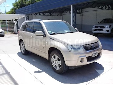 Suzuki Grand Vitara JIII 2.0 usado (2009) color Dorado precio $530.000