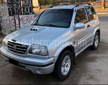 Foto Suzuki Grand Vitara 1.6 3P usado (2018) color Plata precio $498.000