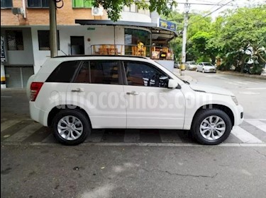 Suzuki Grand Vitara 2.4 4x4 GLX Sport 5P usado (2012) color Blanco precio $10.000.000