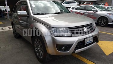 Foto Suzuki Grand Vitara 5p Special L4/2.4 Aut usado (2015) color Gris precio $185,000