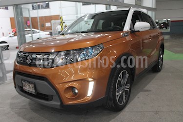 Foto Suzuki Grand Vitara GLS 4x4 usado (2016) color Naranja precio $239,000