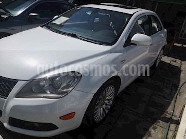 foto Suzuki Kizashi GLX Aut usado (2014) color Blanco precio $165,000