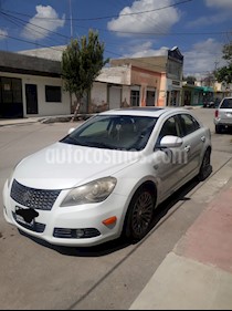 foto Suzuki Kizashi GLX Aut usado (2011) color Blanco precio $120,000